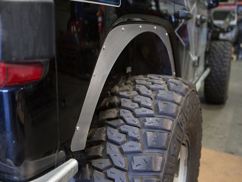 GENRIGHT OFFROAD  0" Fender Flare Delete Plates Rear - Aluminum for 18-up Jeep Wrangler JL & JL Unlimited