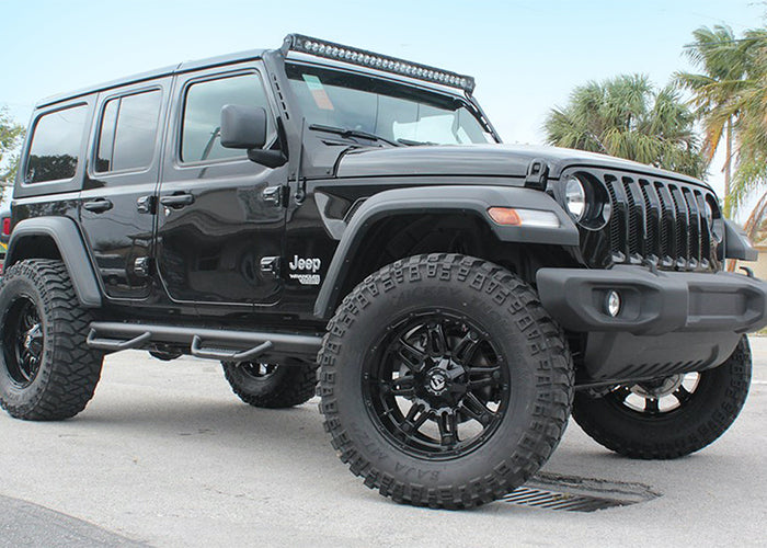 A Buyer’s Guide to Rock Guards for Jeep Wrangler Owners